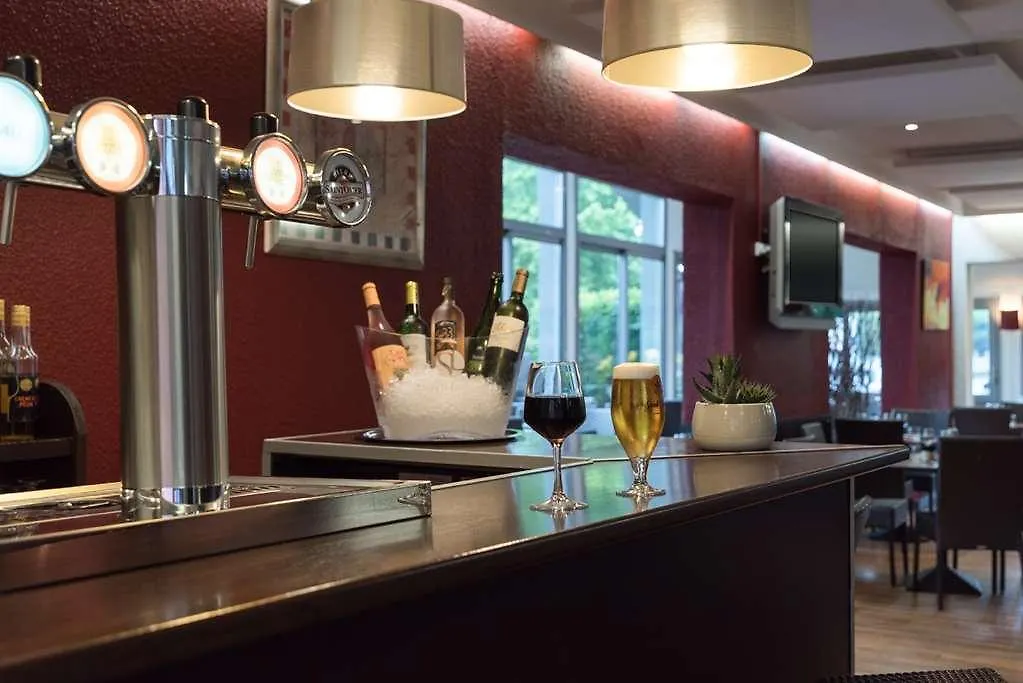 Sure Hotel By Best Western Biarritz Aeroport Anglet 3*,