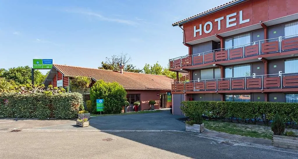 Sure Hotel By Best Western Biarritz Aeroport contacts